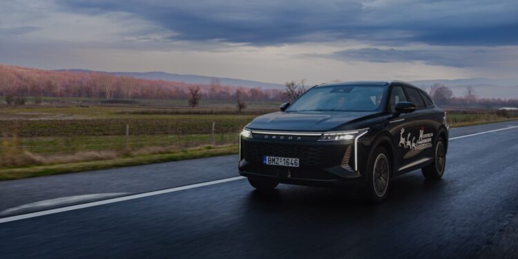 Από τη Θεσσαλονίκη στη Βουδαπέστη με το Omoda 9 SHS-P (+video)