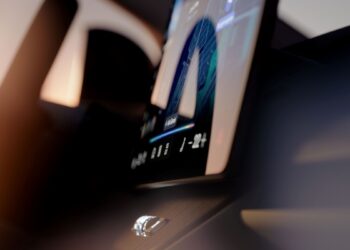 Με το νέο Volvo EX60 θα γίνετε… φίλοι