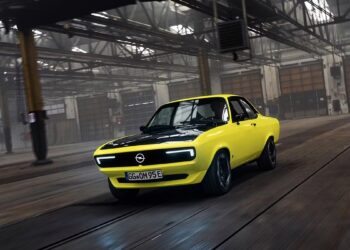 Opel Manta: Αναβάλλεται το ιστορικό comeback