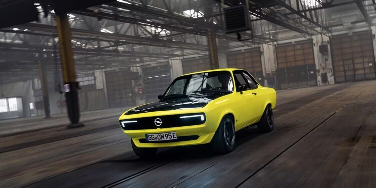 Opel Manta: Αναβάλλεται το ιστορικό comeback