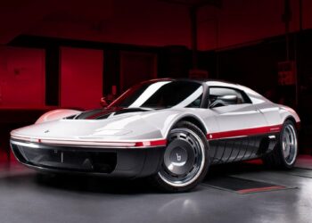 Bertone Runabout: ένα πρωτότυπο από το χθες έρχεται στο σήμερα με 470 ίππους