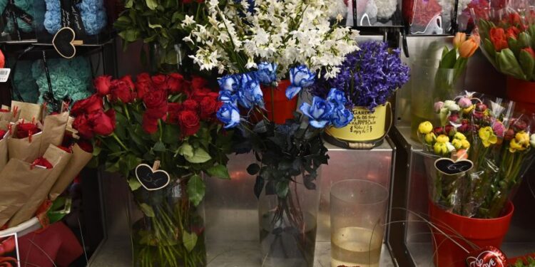 Εορτολόγιο: Ποιοι γιορτάζουν την Κυριακή 11 Ιανουαρίου