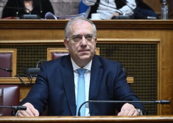 Συνάντηση Θεοδωρικάκου με τη διοίκηση του ΣΕΒ για την απλοποίηση διαδικασιών