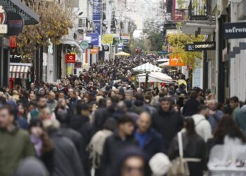 Μισθοί Ιανουαρίου: Αυξήσεις σε 2 εκατ. ιδιωτικούς υπαλλήλους