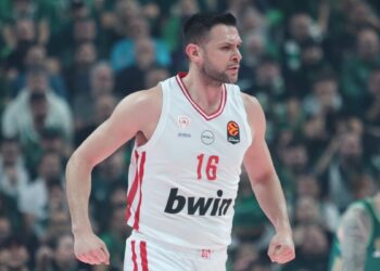 Παπανικολάου: «Όταν το σύνολο κερδίζει, τότε κερδίζουν όλοι» - www.ertsports.gr