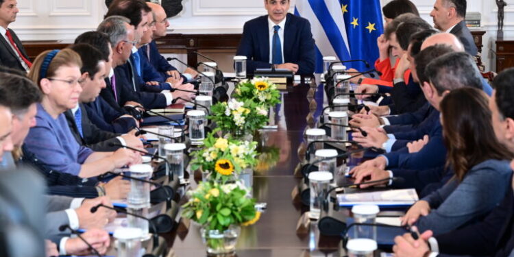 Συνεδριάζει σήμερα το πρώτο Υπουργικό Συμβούλιο του 2026 – Επτά κρίσιμα θέματα στην ατζέντα