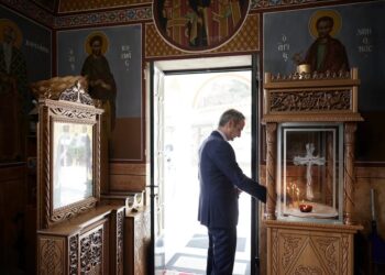 Κ. Μητσοτάκης: Ανάγκη για ρεαλιστικές αποφάσεις – Η φλόγα των Θεοφανείων θα φωτίζει και φέτος τον δρόμο της πατρίδας