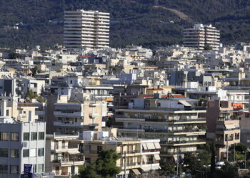 Ακίνητα: Άνοιξε η πλατφόρμα για τις αλλαγές στο Ε9 που θα διαμορφώσουν τον ΕΝΦΙΑ του 2027 - Τα 10 βήματα