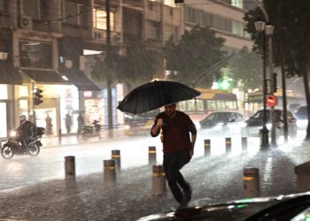 Καιρός: Bροχές, ισχυροί άνεμοι και παγετός - Πού θα «χτυπήσει» ο χειμώνας - ertnews.gr