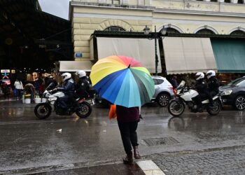 Καιρός: Σε εξέλιξη κύμα κακοκαιρίας, με βροχές, καταιγίδες και θυελλώδεις ανέμους - Πότε υποχωρούν τα φαινόμενα - ertnews.gr