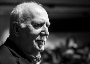 Την Πέμπτη στη Ριτσώνα το τελευταία αντίο στον Γιώργο Παπαδάκη - Θλίψη για τον μακροβιότερου παρουσιαστή της ελληνικής τηλεόρασης - ertnews.gr