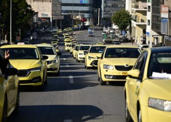 Ταξί: Συνεχίζεται και σήμερα η απεργία - Πορεία προς τη Βουλή - ertnews.gr