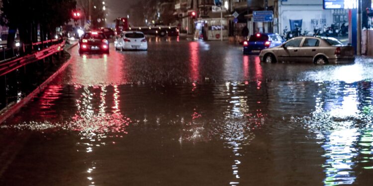 Νεότερες κυκλοφοριακές ρυθμίσεις στην Αττική λόγω των εντόνων καιρικών φαινομένων - ertnews.gr