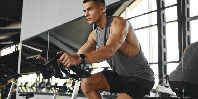 Τι είναι η bigorexia; – Ο στόχος του γυμναστηρίου που καταλαμβάνει τη ζωή των νέων ανδρών