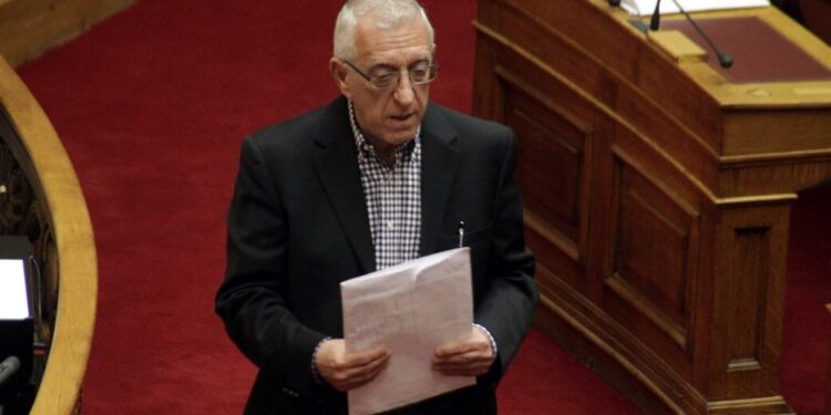 Καταδίκη Ν. Κακλαμάνη για «την απαράδεκτη αναφορά» του Δ. Βαλτογιάννη στη χθεσινή συζήτηση στην Ολομέλεια