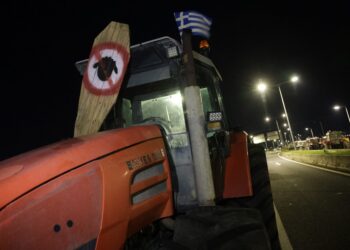 ΚΚΕ: Η κυβέρνηση συνεχίζει τις μεθοδεύσεις της για να διασπάσει τον αγώνα των βιοπαλαιστών αγροτών