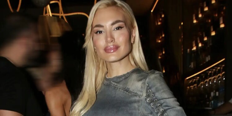 «Είμαι σε σχέση με τον εαυτό μου»