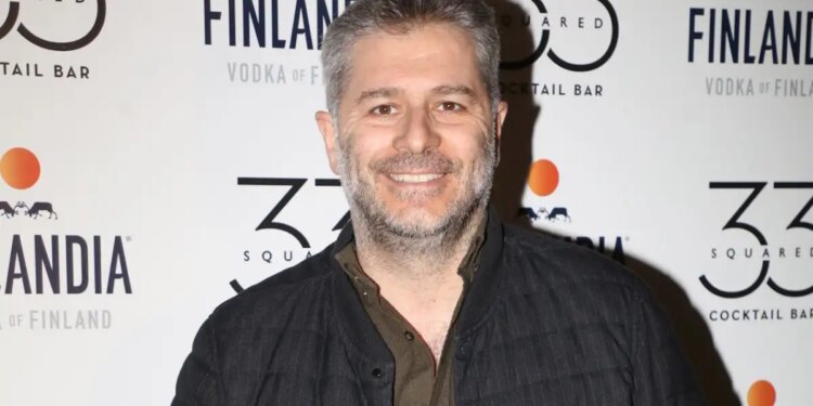 Τώρα οδεύω σιγά σιγά στα 50, δεν κάθομαι να ψάξω για σύντροφο, όπως όταν ήμουνα πιτσιρικάς