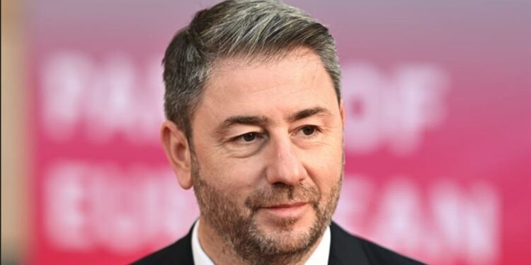 Ανδρουλάκης: Με τη ΝΔ δεν μπορεί να υπάρξει πολιτική αλλαγή – Η χώρα χρειάζεται άλλον άνεμο