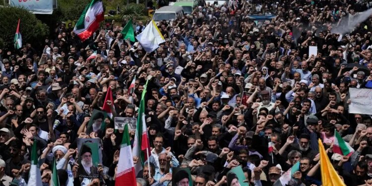 Το Ιράν θεωρεί «δίκαια τα οικονομικά αιτήματα των διαδηλωτών όμως οι ταραξίες θα πρέπει να μπουν στη θέση τους»