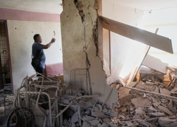 Αντιδράσεις κομμάτων της αντιπολίτευσης για τη Βενεζουέλα - Σκληρή κριτική στην κυβέρνηση για τη στάση της