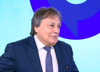 Αλ. Αυλωνίτης στο ΕΡΤnews: Είμαι ανοιχτός να συζητήσω με την κα. Καρυστιανού