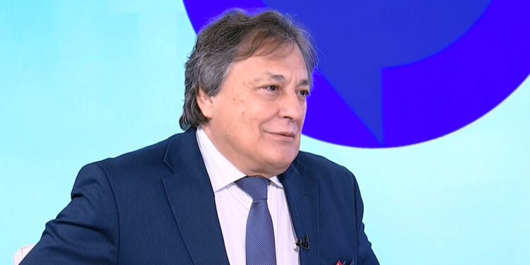 Αλ. Αυλωνίτης στο ΕΡΤnews: Είμαι ανοιχτός να συζητήσω με την κα. Καρυστιανού