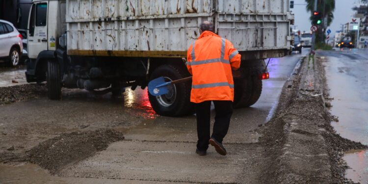 ΓΣΕΕ: Οδηγίες για την υγεία και ασφάλεια των εργαζομένων σε ακραία καιρικά φαινόμενα - ertnews.gr