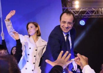 Κύπρος: Η σύζυγος του Νίκου Χριστοδουλίδη σπάει τη σιωπή της μετά το επίμαχο βίντεο - «Ανυπόστατες επιθέσεις και ανελέητος πόλεμος»