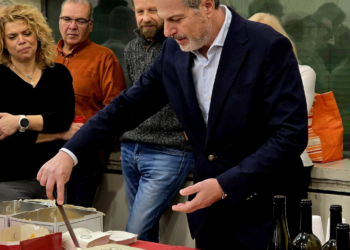 Η Εθνική Συμφωνική Ορχήστρα της ΕΡΤ έκοψε την πρωτοχρονιάτικη πίτα της