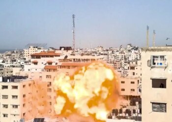 Πάνω από 32 νεκροί στη Γάζα μετά από ισραηλινό χτύπημα που βάζει σε κίνδυνο την εκεχειρία