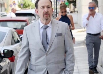 Ο Γιάννης Παπαμιχαήλ χώρισε από τη σύζυγό του, Ελένη Κολτζή, έναν χρόνο μετά τον γάμο τους