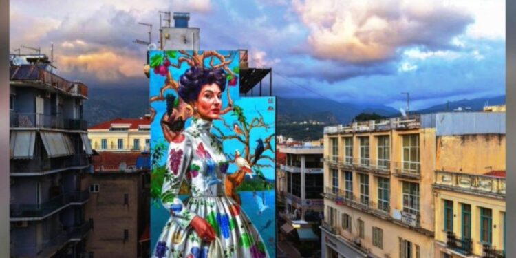 Η τοιχογραφία του Κλεομένη Κωστόπουλου που διεκδικεί με ανοιχτή ψηφοφορία τον παγκόσμιο τίτλο Best Mural of the World 2025