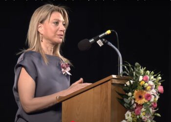 Κόμμα με το οποίο θα κατέβει στις εκλογές ανακοίνωσε η Μαρία Καρυστιανού – «Δεν είναι ξεκάθαρο αν θα ηγηθώ του κινήματος»