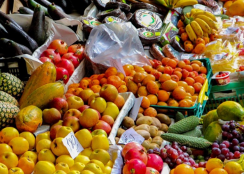 Απεργιακές κινητοποιήσεις στις λαϊκές αγορές από 7 Ιανουαρίου – Στο τραπέζι και αναστολή λειτουργίας των λαχαναγορών