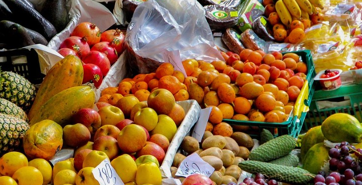 Απεργιακές κινητοποιήσεις στις λαϊκές αγορές από 7 Ιανουαρίου – Στο τραπέζι και αναστολή λειτουργίας των λαχαναγορών