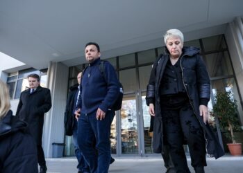 Ένταση στη δίκη για τα Τέμπη - Αντιδράσεις από τους συγγενείς των θυμάτων - ertnews.gr