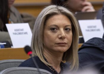 Σύλλογος Θυμάτων των Τεμπών για Καρυστιανού: Όφειλε να είχε παραιτηθεί, δεν θα γίνουμε όχημα για προσωπικές φιλοδοξίες – Τι απαντά η ίδια στο ΕΡTnews