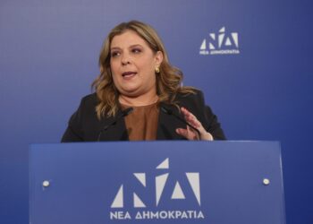Αγωγή για προσβολή προσωπικότητας εναντίον της Ζ. Κωνσταντοπούλου κατέθεσε η Μ. Συρεγγέλα