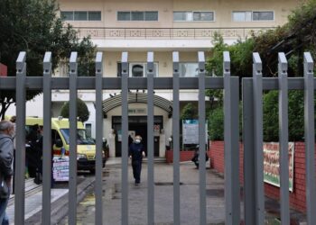 ΙΣΑ: Αύξηση της ιατρικής αμοιβής προβλέπει τροπολογία που θα καταθέσει το υπουργείο Υγείας