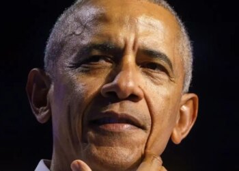 ΗΠΑ: Παρέμβαση του Μπάρακ Ομπάμα μετά τη νέα δολοφονία από ομοσπονδιακούς πράκτορες