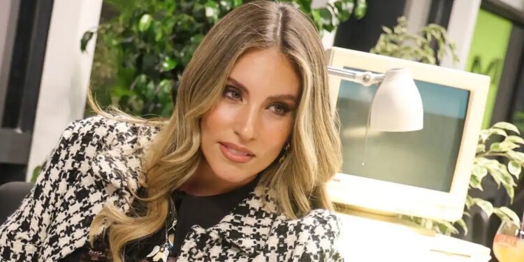 Η πρώτη αντίδραση μετά την αποκάλυψη για την ημερομηνία του γάμου της με τον Μπρούνο Τσερέλα