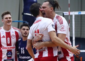 Με ασύλληπτη ανατροπή ο Ολυμπιακός κατέκτησε το Σούπερ Καπ - www.ertsports.gr