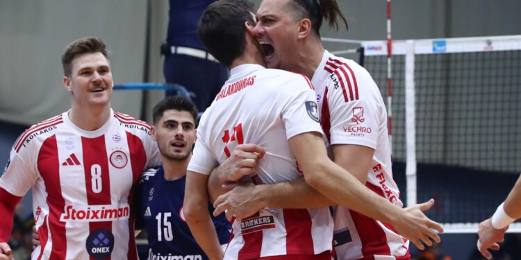 Με ασύλληπτη ανατροπή ο Ολυμπιακός κατέκτησε το Σούπερ Καπ - www.ertsports.gr