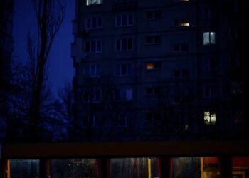 Ουκρανία: Μαζικές διακοπές ρεύματος λόγω τεχνικής βλάβης - «Βυθίστηκε» στο σκοτάδι και η Μολδαβία