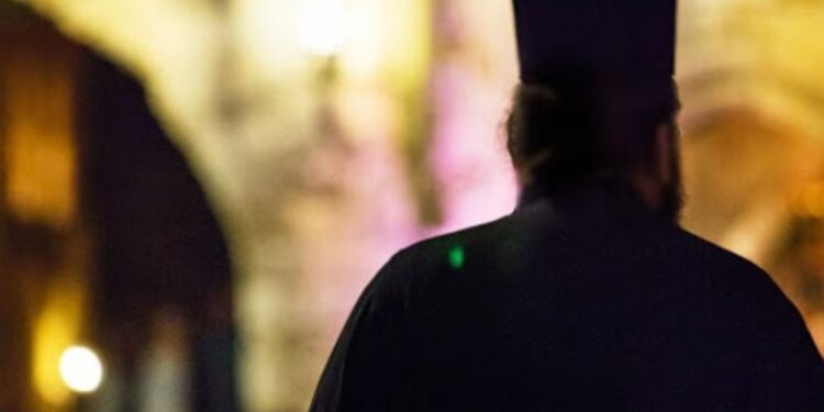 Στην Παναγίτσα Πέλλας έβαλαν αγγελία για ιερέα – Προσφέρουν σπίτι, θέρμανση και στήριξη για μόνιμη εγκατάσταση