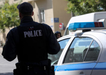 Σύλληψη 21χρονου για αρπαγή και εκβίαση στο Καματερό – Ταυτοποιήθηκαν άλλοι δύο συνεργοί