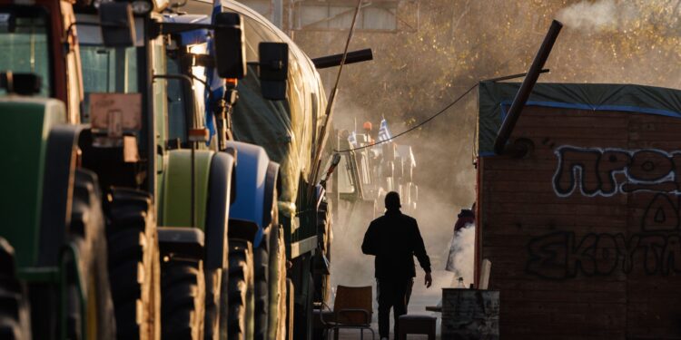 Αντίστροφα μετρά ο χρόνος για την πανελλαδική σύσκεψη των αγροτών στα Μάλγαρα - Προετοιμάζονται ακόμα και για κάθοδο με τρακτέρ στην Αθήνα - ertnews.gr