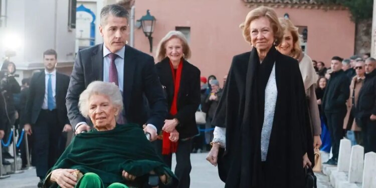 Η βασίλισσα Σοφία της Ισπανίας ακύρωσε όλες τις εμφανίσεις της, επιδεινώνεται η κατάσταση υγείας της αδερφής της Ειρήνης