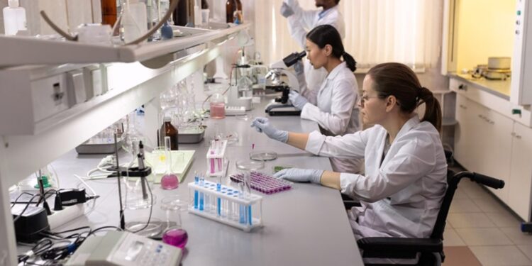 Εξέταση αίματος μπορεί να προβλέψει ποια θεραπεία για τον καρκίνο του μαστού είναι πιο αποτελεσματική